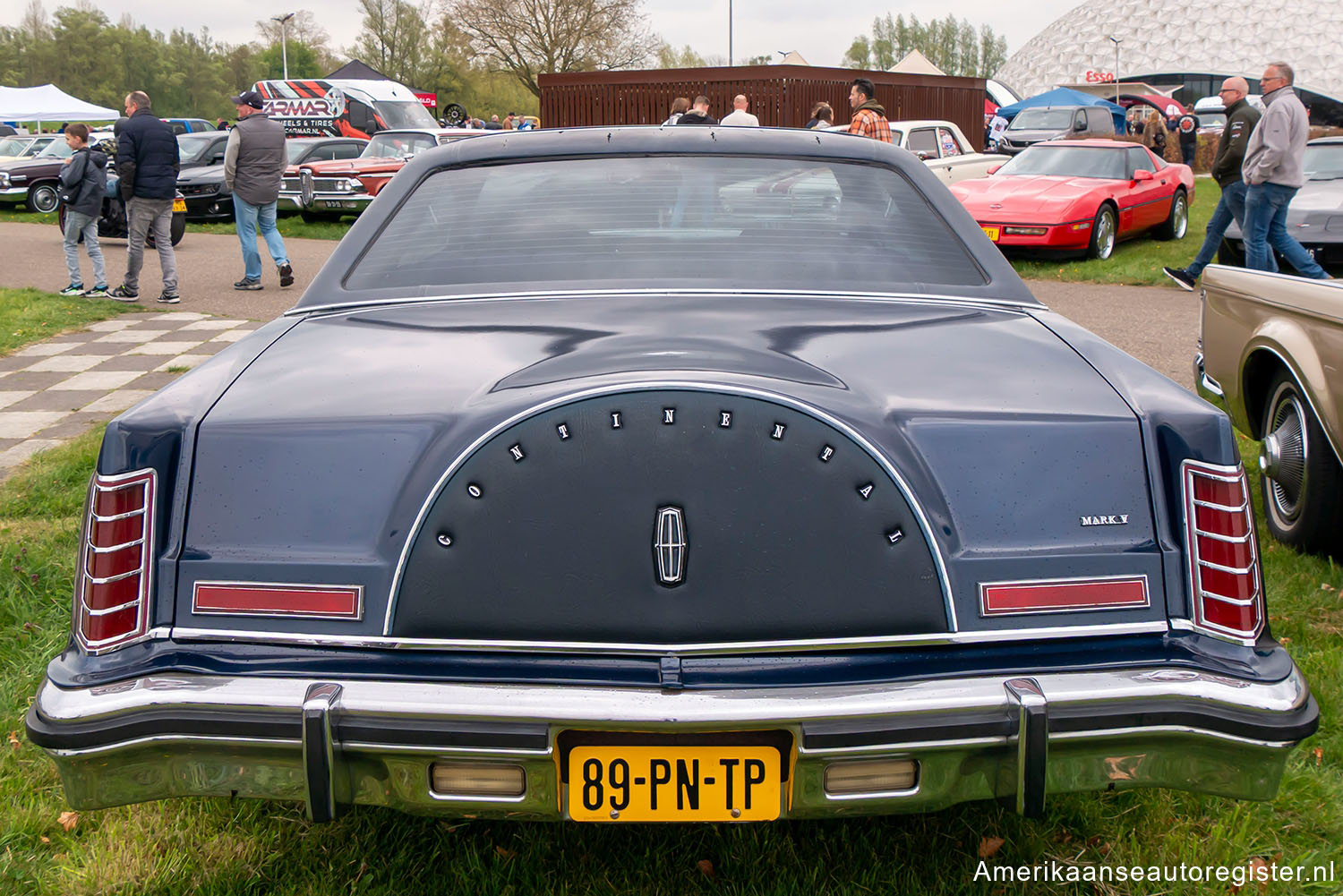 Lincoln Mark Series uit 1977